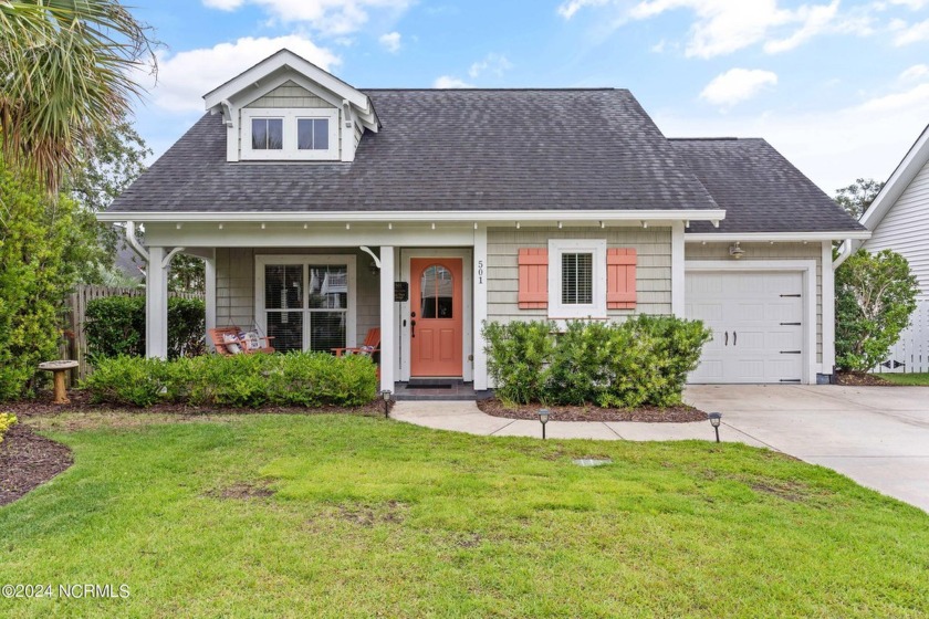 Adorable 3 bedroom, 2 bathroom beach cottage located right in - Beach Home for sale in Carolina Beach, North Carolina on Beachhouse.com