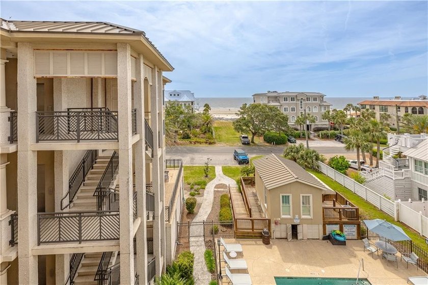 Welcome to Sea Gate, a charming 1-bedroom, 1-bath beachside - Beach Condo for sale in Saint Simons, Georgia on Beachhouse.com