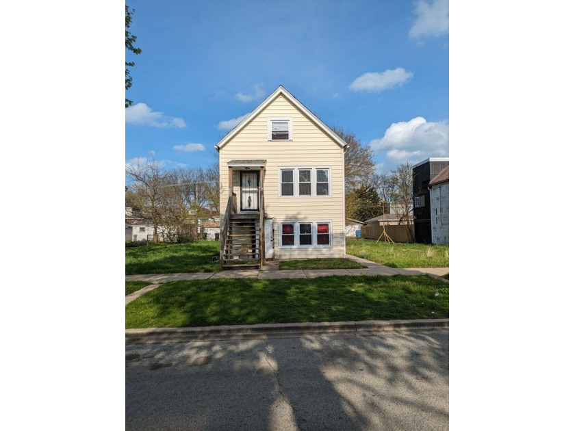 Incredible Cash flow, currently rented at $2,100/mo HCV Just a - Beach Home for sale in Chicago, Illinois on Beachhouse.com