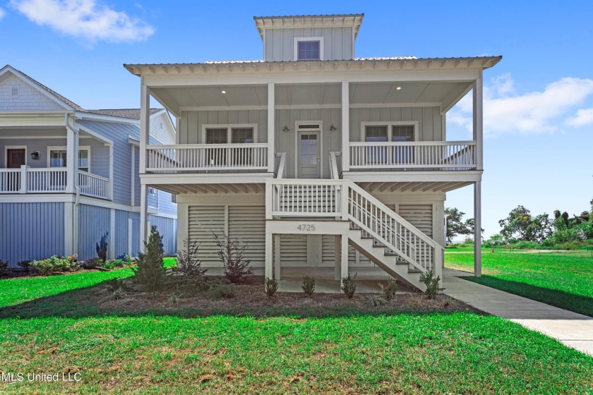 Take my breath away!  This is sure to stop you in your tracks - Beach Home for sale in Gulfport, Mississippi on Beachhouse.com