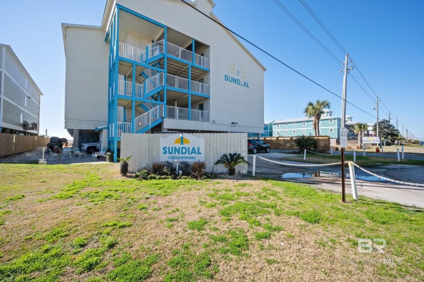 Phenomenal investment opportunity on the beach! This 2/2 also - Beach Home for sale in Gulf Shores, Alabama on Beachhouse.com