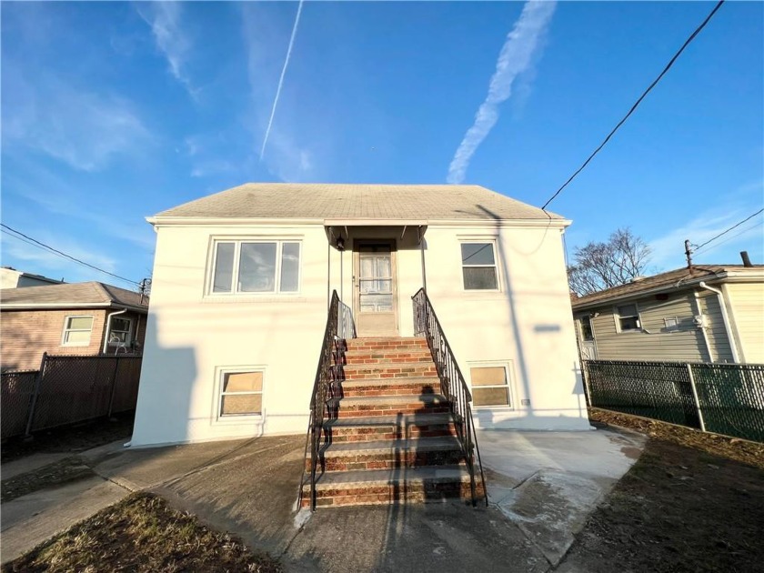 LOCATION, LOCATION, LOCATION! Full renovated detached house - Beach Home for sale in Staten  Island, New York on Beachhouse.com