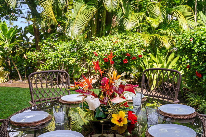 KKSR#10 BEAUTIFUL CORNER TOWNHOME, STEPS FROM THE BEACH, AIR - Beach Vacation Rentals in Kailua Kona, Hawaii on Beachhouse.com