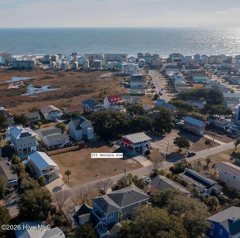 Walking distance to Beach, entertainment, shopping, Freeman Park - Beach Lot for sale in Carolina Beach, North Carolina on Beachhouse.com