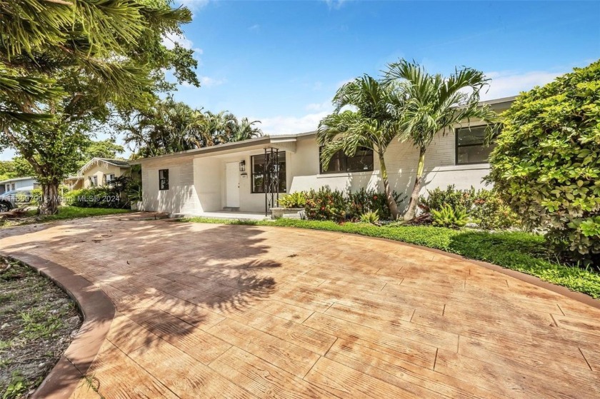 5-bedroom, 3-bath home in North Miami Beach. This property has - Beach Home for sale in Miami, Florida on Beachhouse.com