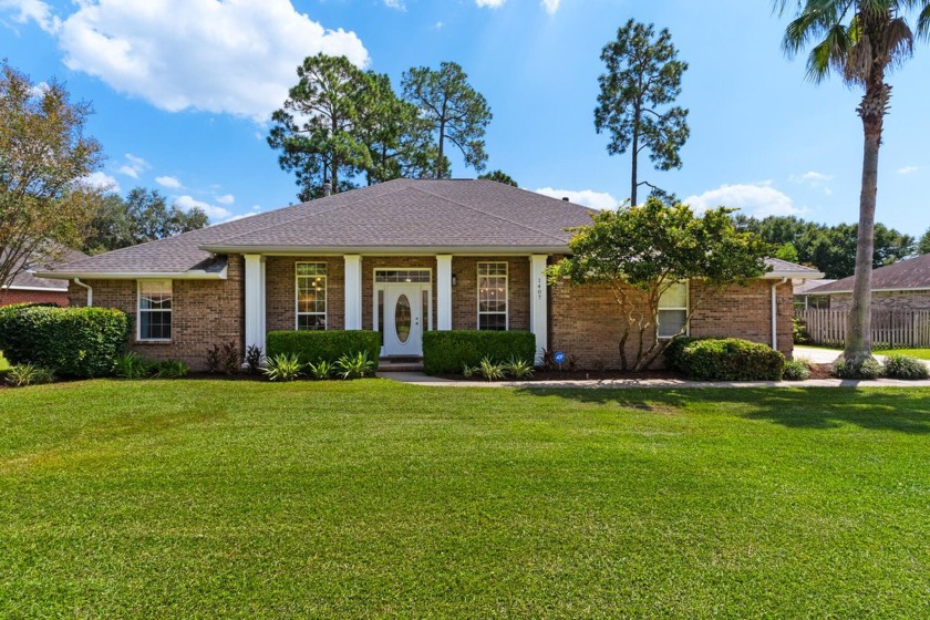 Welcome to this exceptional designer's personal home, where no - Beach Home for sale in Niceville, Florida on Beachhouse.com