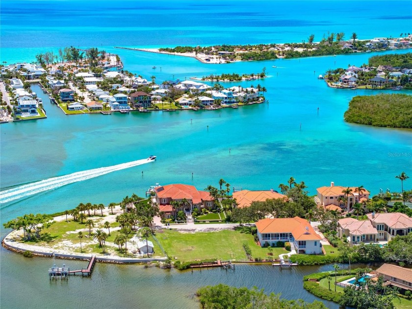 Welcome to one of the most exclusive and breathtaking waterfront - Beach Lot for sale in Nokomis, Florida on Beachhouse.com