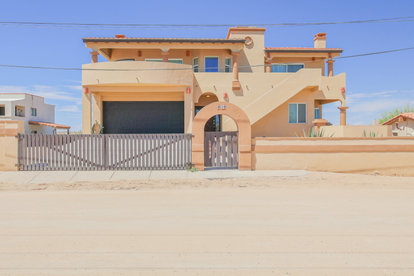 Casa de las Vistas Soak in the sunset from this cozy beachview - Beach Vacation Rentals in Puerto Penasco, Sonora on Beachhouse.com