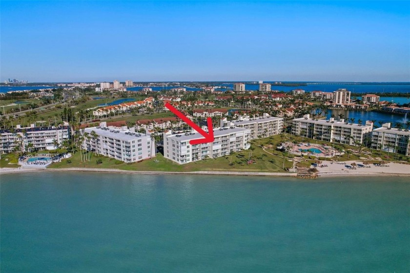 ONE OF THE BEST LOCATIONS IN ALL OF ISLA DEL SOL! Panoramic - Beach Condo for sale in St. Petersburg, Florida on Beachhouse.com