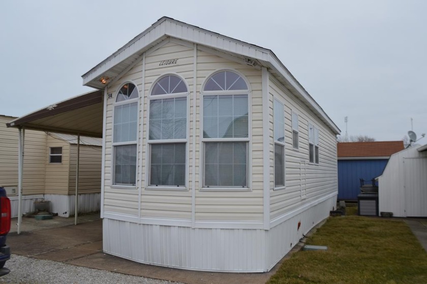 This is a Deeded Property, Not Leased. This is a Seasonal - Beach Condo for sale in Port Clinton, Ohio on Beachhouse.com