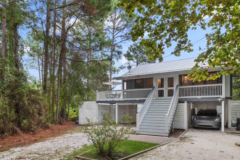 Furnished and completed remodeled 3 bedroom, 3 bath home with - Beach Home for sale in Santa Rosa Beach, Florida on Beachhouse.com