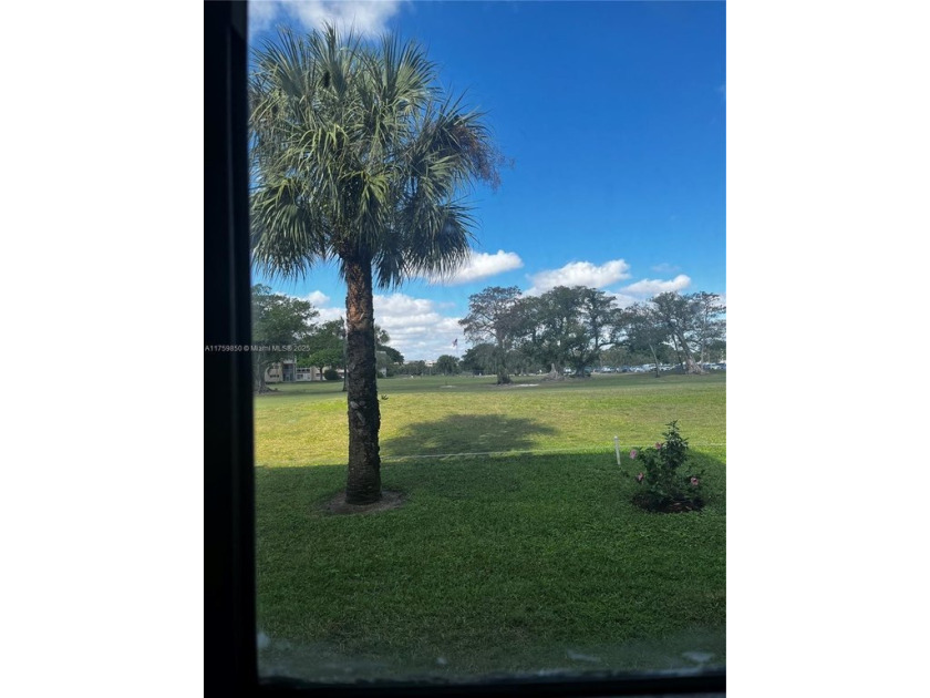Spacious and beautiful 2-bedroom, 2-bathroom first-floor unit - Beach Condo for sale in Margate, Florida on Beachhouse.com