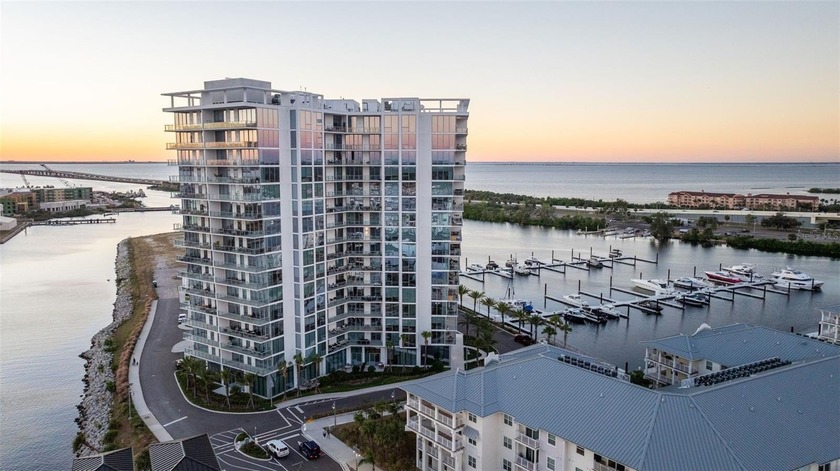 Welcome to 5120 Marina Way #16002, an extraordinary penthouse in - Beach Condo for sale in Tampa, Florida on Beachhouse.com
