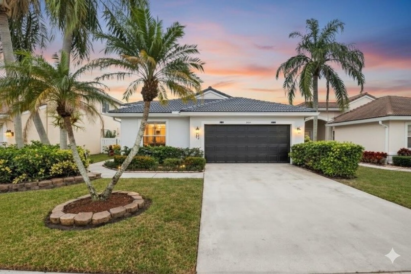 BRAND NEW 2026 ROOF!!! Welcome to this move-in-ready 3 bedroom - Beach Home for sale in Lake Worth, Florida on Beachhouse.com