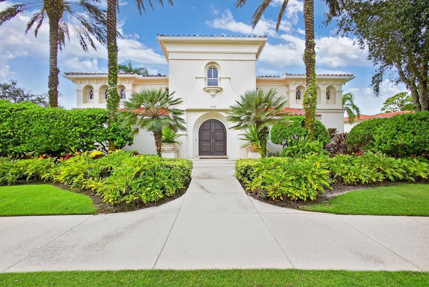 An exceptional opportunity to own a Golf Cottage in one of Palm - Beach Home for sale in Palm Beach Gardens, Florida on Beachhouse.com