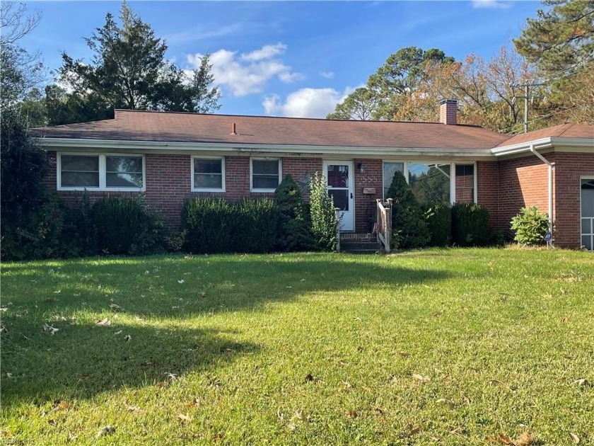 Adorable brick ranch home with great bones, available for only - Beach Home for sale in Virginia Beach, Virginia on Beachhouse.com