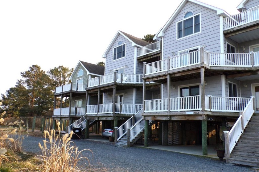 Beautifully appointed, well kept, original owner occupied - Beach Condo for sale in Chincoteague Island, Virginia on Beachhouse.com