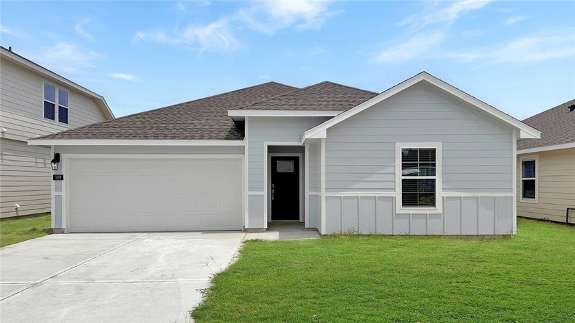 Our popular Fargo layout features 4 bedrooms, 2 baths with a 2 - Beach Home for sale in Rockport, Texas on Beachhouse.com