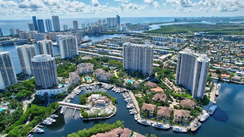 LARGE 2 BEDROOM/2 BATH UNIT WITH VIEWS OVERLOOKING THE TRANQUIL - Beach Condo for sale in Aventura, Florida on Beachhouse.com