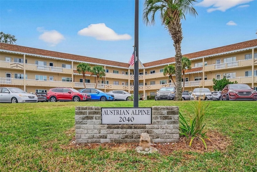 Discover a beautifully updated 2-bedroom, 2-bath condo in the - Beach Condo for sale in Clearwater, Florida on Beachhouse.com