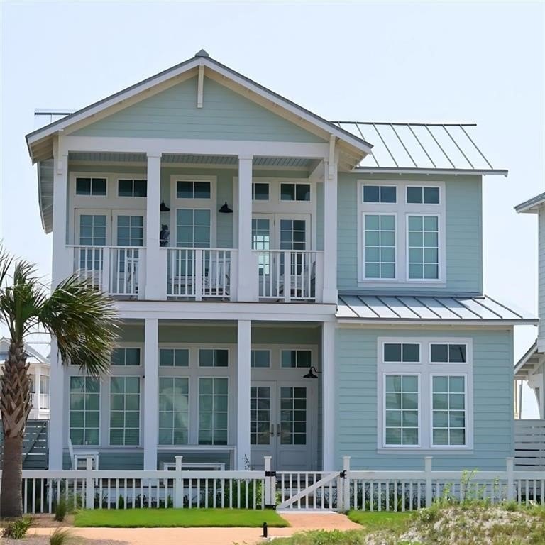408 Mermaid Tail is a captivating Seaglass-Traditional retreat - Beach Home for sale in Port Aransas, Texas on Beachhouse.com