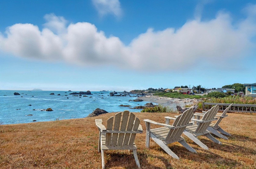 OCEANFRONT splendor!  Beach access with over half an acre parcel - Beach Home for sale in Crescent City, California on Beachhouse.com