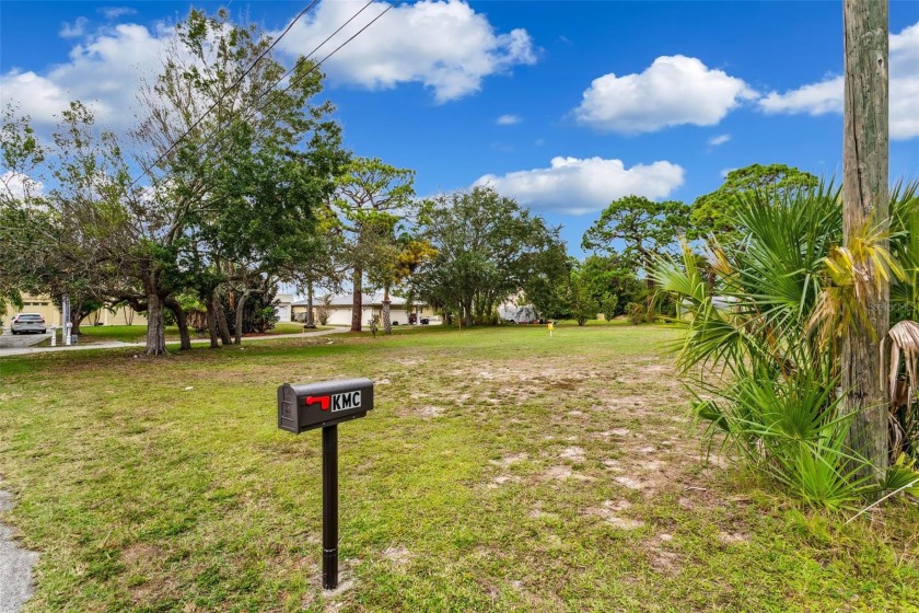 Build your dream home in the heart of Tarpon Springs!  Survey - Beach Lot for sale in Tarpon Springs, Florida on Beachhouse.com
