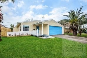 Fantastic 1 story home with lots of living space. Open kitchen - Beach Home for sale in Galveston, Texas on Beachhouse.com