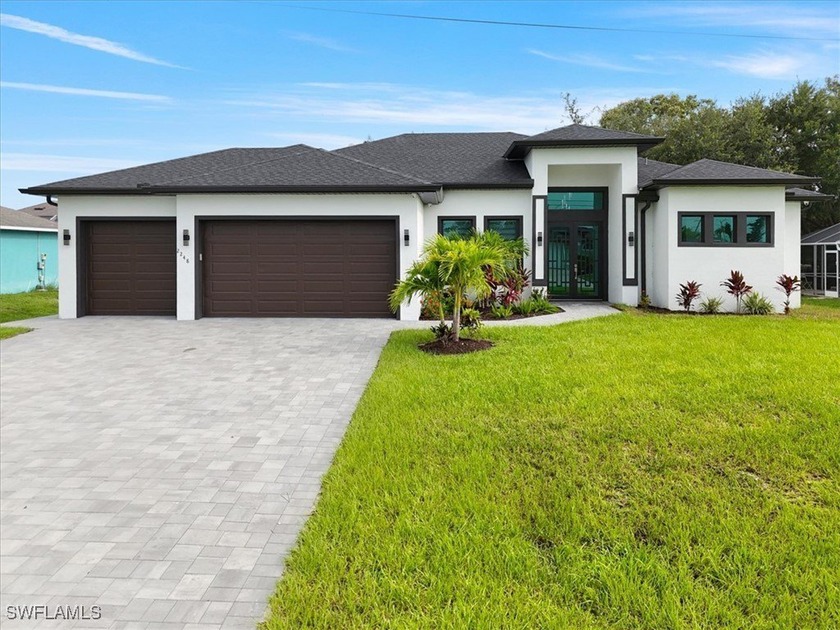 Welcome to your dream home in Cape Coral! This stunning - Beach Home for sale in Cape Coral, Florida on Beachhouse.com