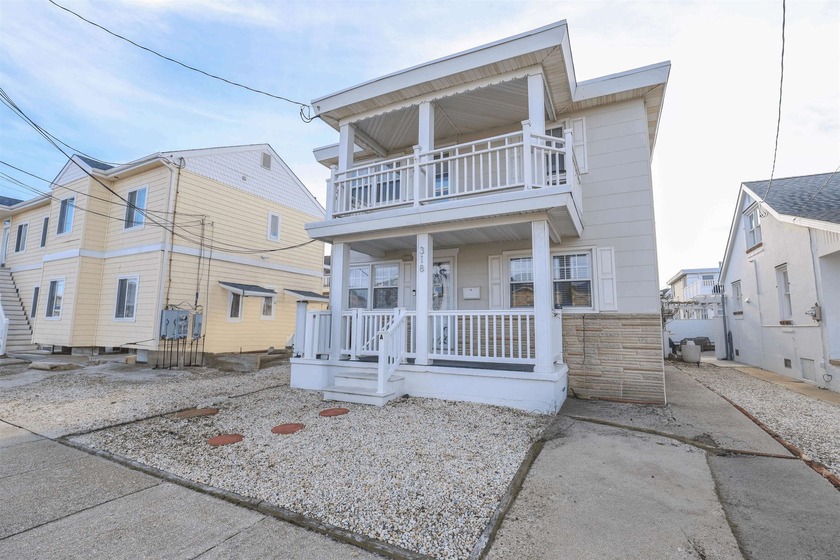 Welcome to your dream coastal retreat in beautiful Wildwood - Beach Condo for sale in Wildwood Crest, New Jersey on Beachhouse.com