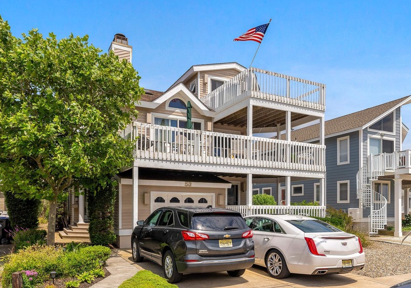 Location! Location! Location!  Hear Ocean Roar and feel cooler - Beach Home for sale in Avalon, New Jersey on Beachhouse.com