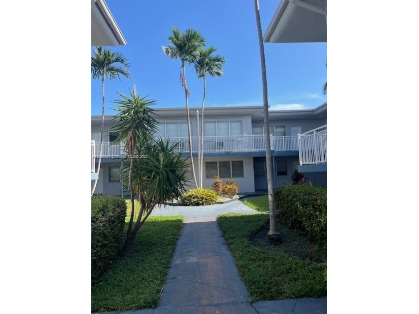 Reduced for a quick sale Welcome to Mimo on the Beach a great - Beach Condo for sale in Miami Beach, Florida on Beachhouse.com