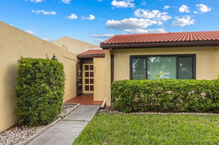 Looking for a seasonal retreat or a permanent residence? This - Beach Condo for sale in Bradenton, Florida on Beachhouse.com