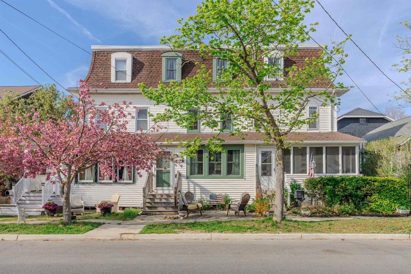 This is the opportunity you've been waiting for-own a spacious - Beach Home for sale in West Cape May, New Jersey on Beachhouse.com