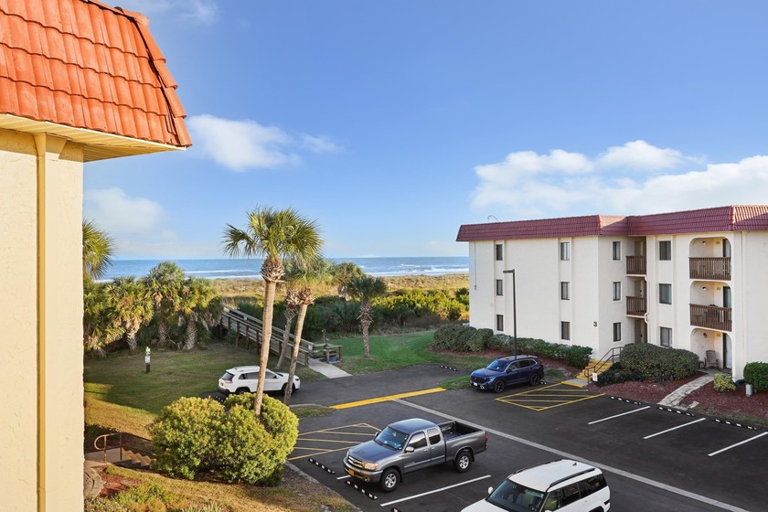 Enjoy Coastal Living In This 2 Bed,2 Bath Condo Located In The - Beach Condo for sale in St Augustine, Florida on Beachhouse.com