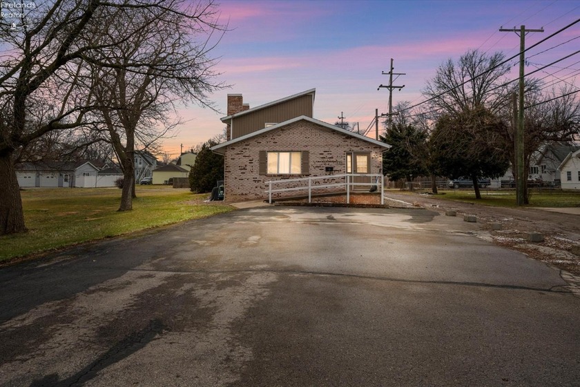 Well-maintained and fully rented triplex located in the heart of - Beach Lot for sale in Port Clinton, Ohio on Beachhouse.com