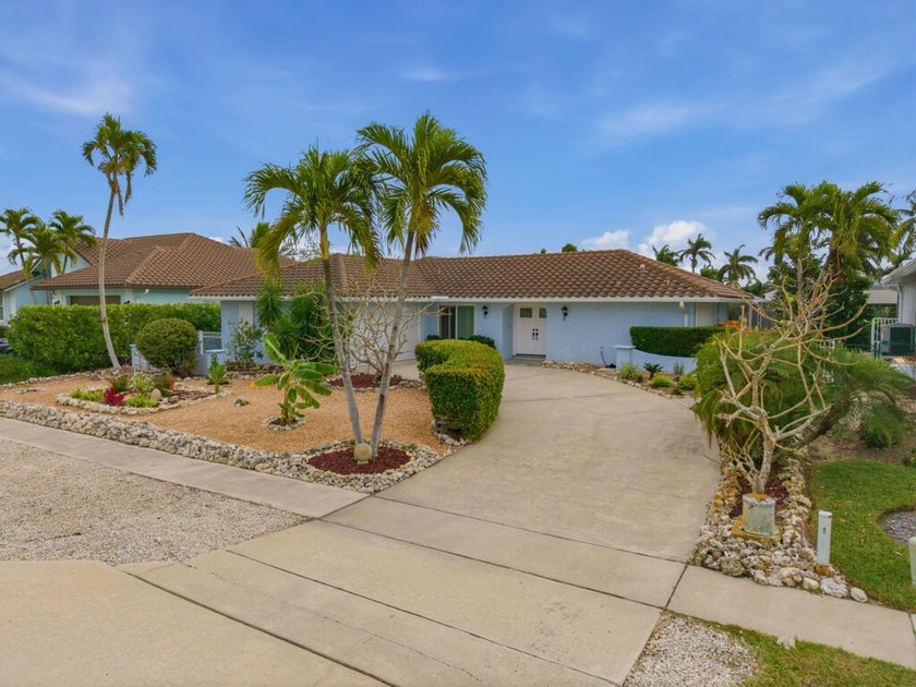 Best value for a waterfront home on Marco Island with all day - Beach Home for sale in Marco Island, Florida on Beachhouse.com