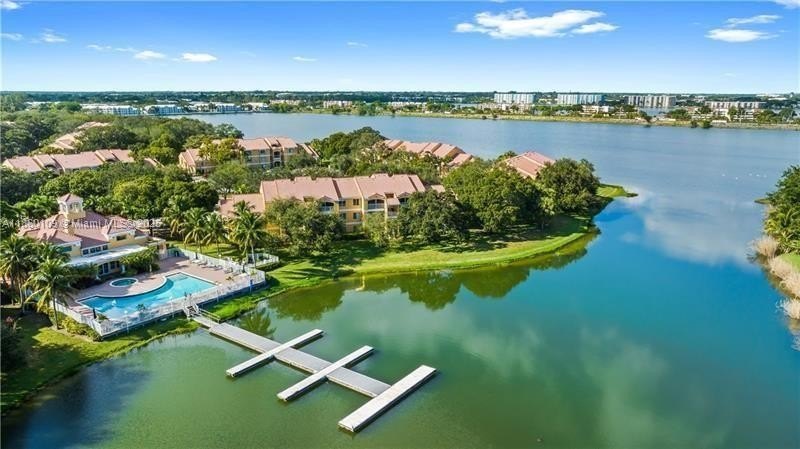 Boasting hurricane impact windows throughout and a beautiful - Beach Condo for sale in Oakland Park, Florida on Beachhouse.com