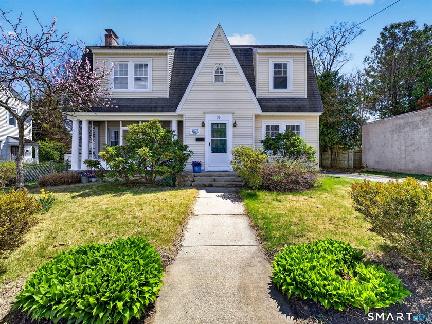 Asking for highest & Best Monday 5/4 at 8 pm ** Welcome to 50 - Beach Home for sale in New London, Connecticut on Beachhouse.com