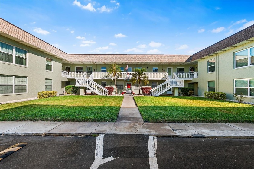 Enjoy easy, low-maintenance living in this affordable 1-bedroom - Beach Condo for sale in Tarpon Springs, Florida on Beachhouse.com