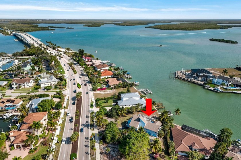 Don't miss this incredible opportunity to own a rare extra-large - Beach Home for sale in Marco Island, Florida on Beachhouse.com