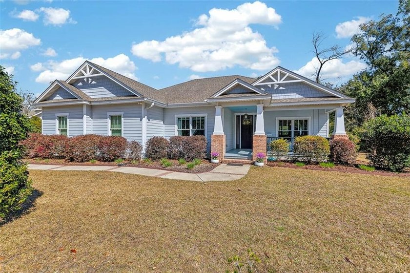 Welcome to private lakefront living in the gated waterfront - Beach Home for sale in Waverly, Georgia on Beachhouse.com
