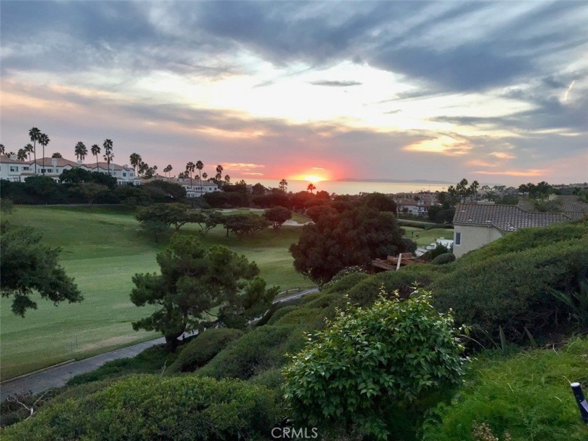 127 feet of golf course frontage on the 11th hole  with ocean - Beach Home for sale in Dana Point, California on Beachhouse.com