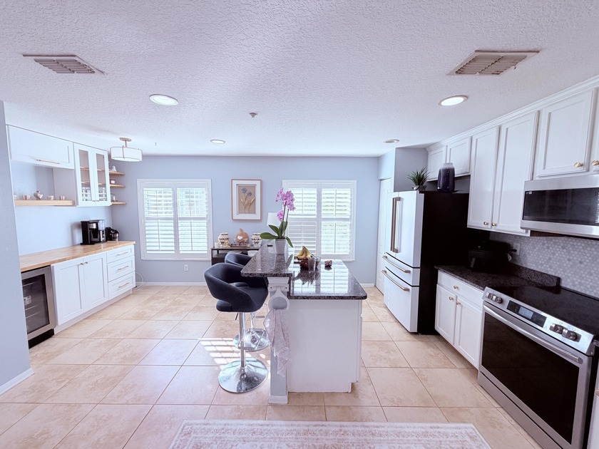 Create space for everyone in this 3BR/3.5BA townhome with nearly - Beach Townhome/Townhouse for sale in Port Saint Lucie, Florida on Beachhouse.com