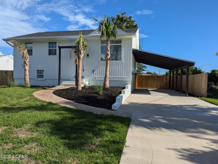 Welcome to this completely remodeled 4-bedroom, 2-bathroom - Beach Home for sale in Panama City, Florida on Beachhouse.com