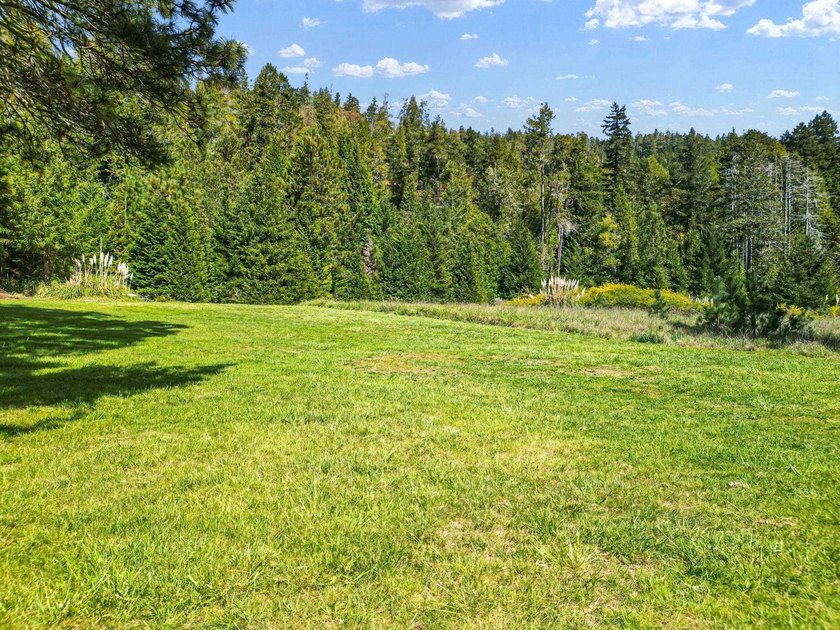 Build your dream home in this desirable gated neighborhood in - Beach Lot for sale in Crescent City, California on Beachhouse.com