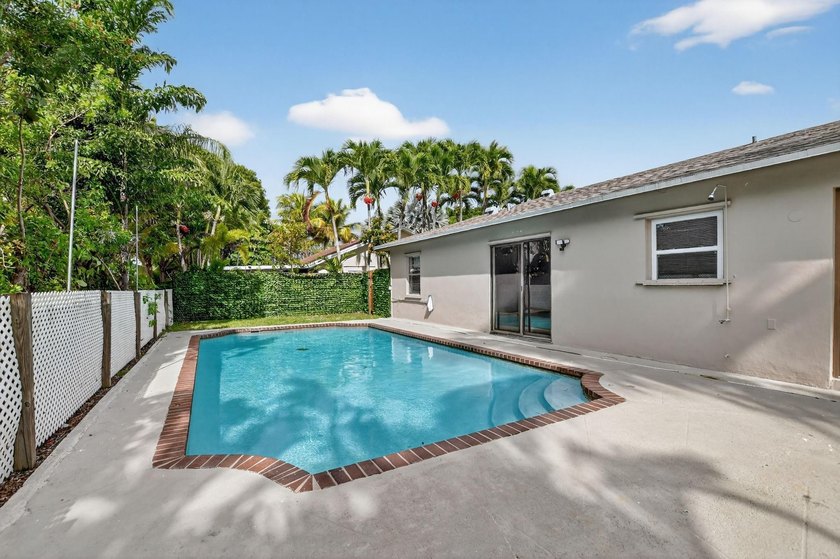 Ready to make your move? This move-in-ready 4-bedroom, 2-bath - Beach Home for sale in Boca Raton, Florida on Beachhouse.com