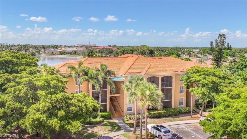 VIEWS VIEWS VIEWS!  Enjoy a peaceful setting overlooking the - Beach Condo for sale in Bonita Springs, Florida on Beachhouse.com