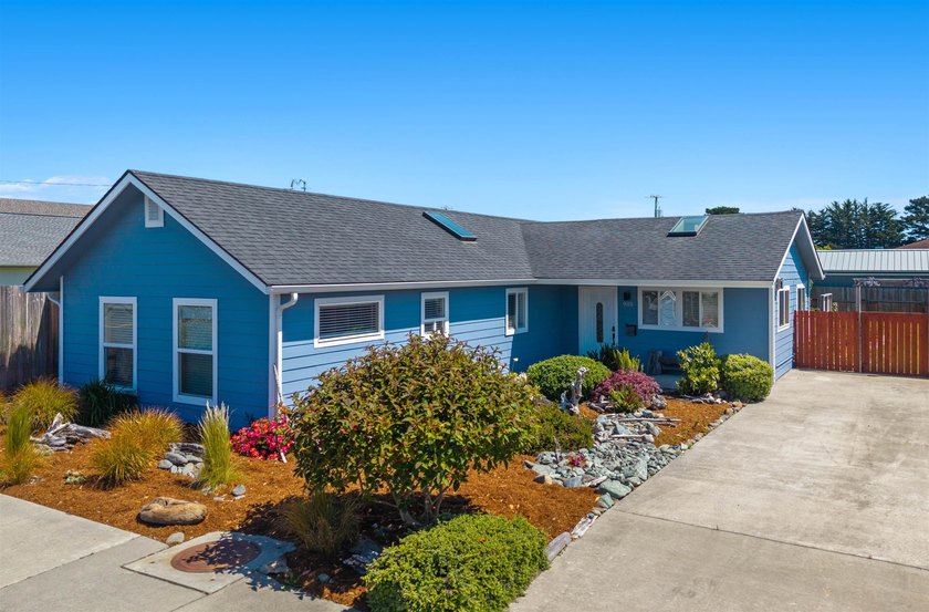 Just a short distance from the beach, this beautifully updated - Beach Home for sale in Crescent City, California on Beachhouse.com