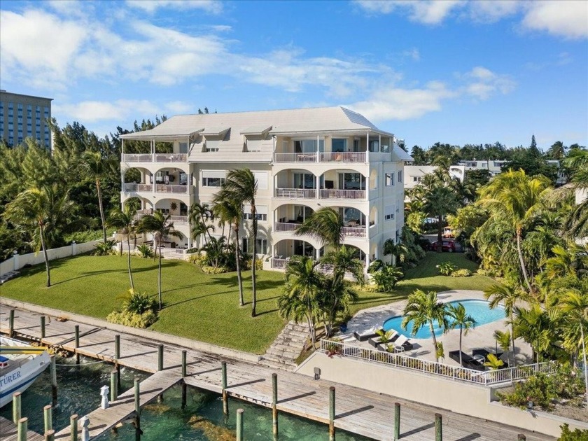 Elegant waterfront residence on Paradise Island with scenic - Beach Home for sale in Paradise Island,  on Beachhouse.com